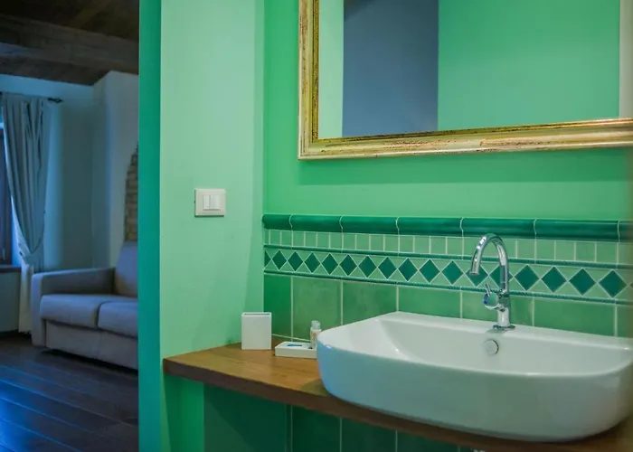 Il Fiore E La Farfalla Villa