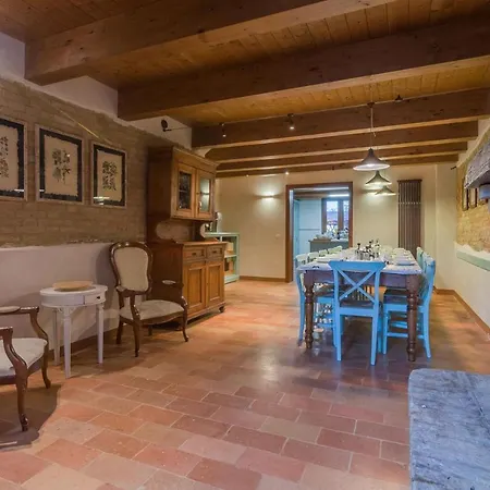 Il Fiore E La Farfalla *