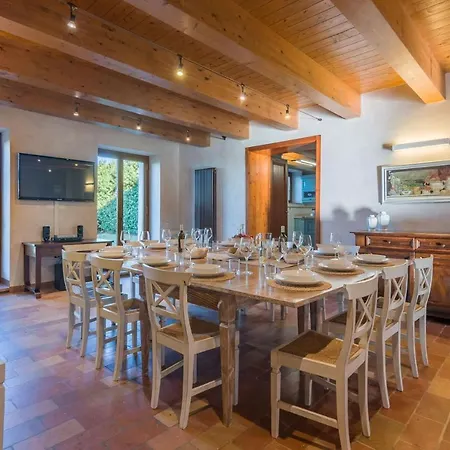 Il Fiore E La Farfalla * 佩萨罗