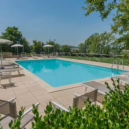 Il Fiore E La Farfalla Villa *