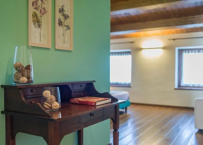 Il Fiore E La Farfalla فيلة