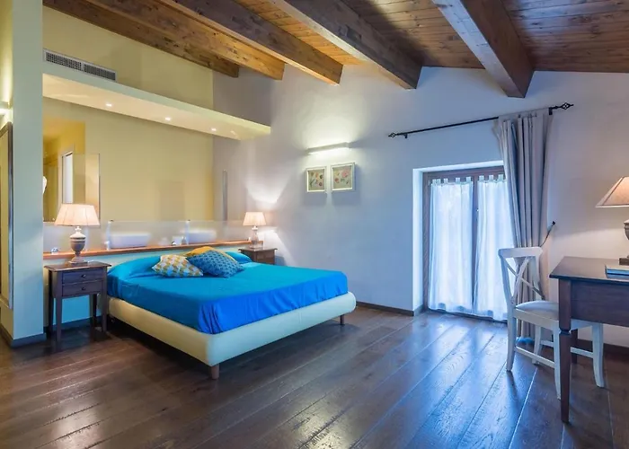 Il Fiore E La Farfalla