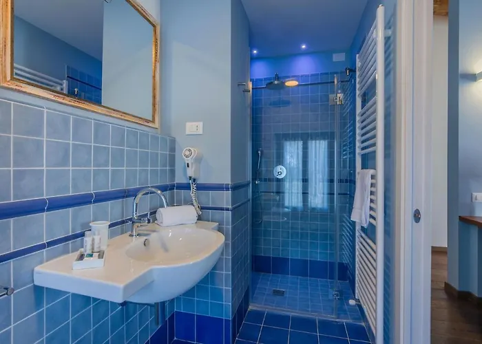 Il Fiore E La Farfalla Villa Pesaro